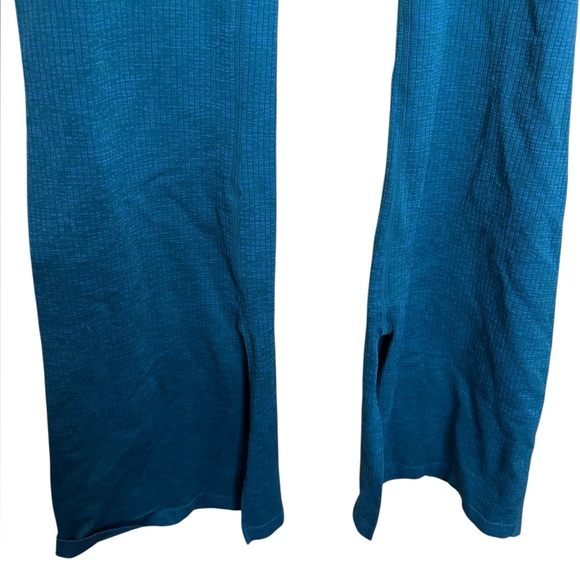 JoyLab Women's Textured Flare Leggings Teal Size XXL Split Hem Athleisure - Picture 9 of 11